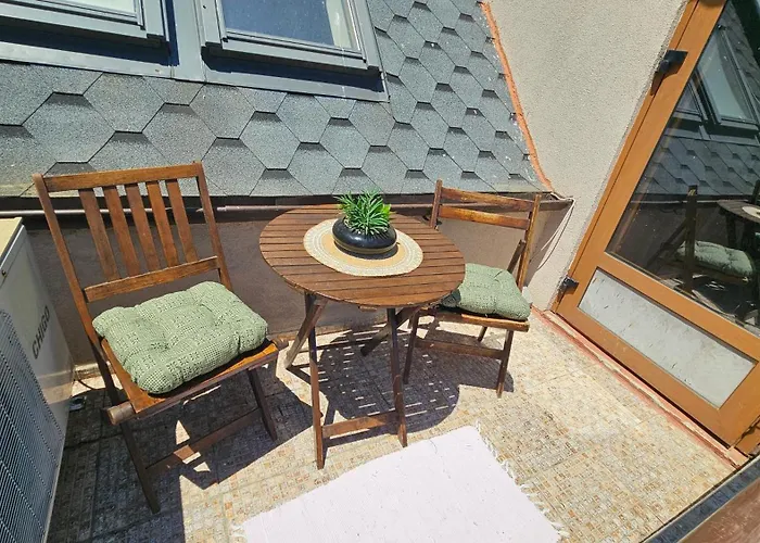 уютно студио до центъра на Apartamento